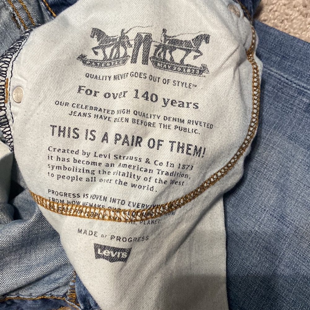Men’s 527 Levi Jeans - Picture 9 of 9